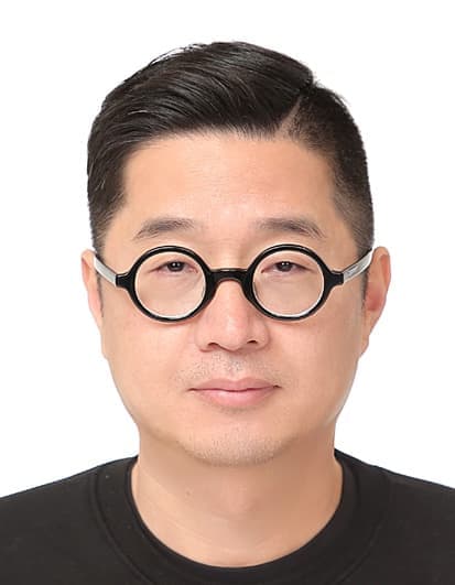 Sung-Won Kim - Sales Representative